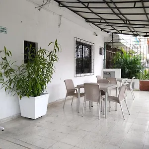 https://hotel-rivera-plaza.cali-hotels.com