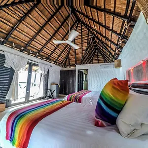 https://jaba-nibue.santamartahotels.net